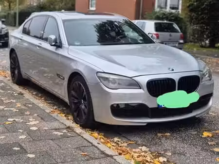 BMW Série 7 750i V8 4.4 450 xDrive