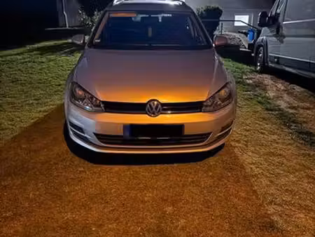 Volkswagen Golf 1.6 TDI 110