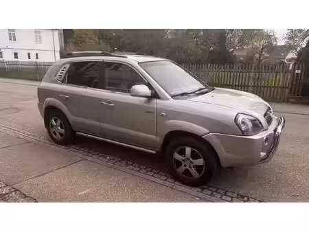 Hyundai Tucson V6 2.7 CRDi 112 GLS HTRAC