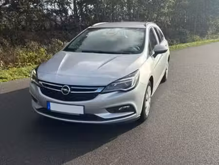 Opel Astra 1.0 105