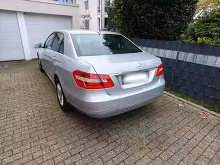 Mercedes-Benz Classe E E 220 2.1 CDI 170