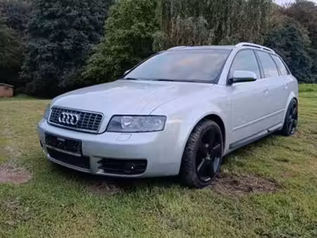 Audi A4 RS4 V8 4.2 344 quattro