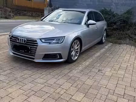 Audi A4 V6 3.0 TDI 218 quattro