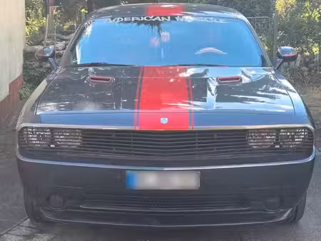 Dodge Challenger 