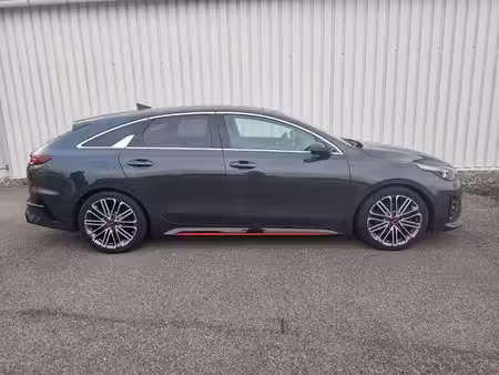 Kia Ceed 1.6 T GDi 204