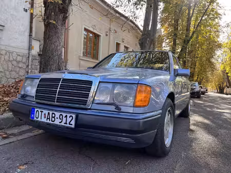 Mercedes-Benz Classe E 200 E