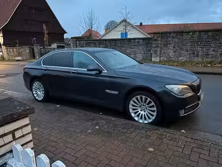 BMW Série 7 730d 3.0 245
