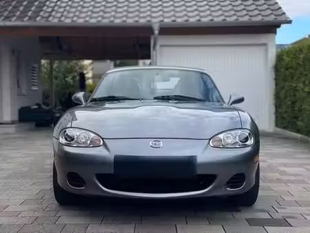 Mazda MX5 1.6 110
