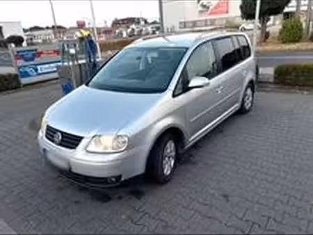 Volkswagen Touran 2.0 TDI 150