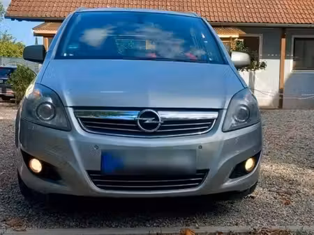 Opel Zafira 2.2 150
