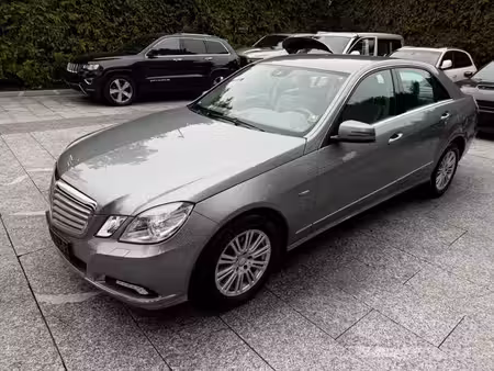 Mercedes-Benz Classe E E 250 2.1 150 Elegance