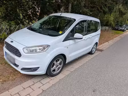 Ford Tourneo Courier 1.0 100