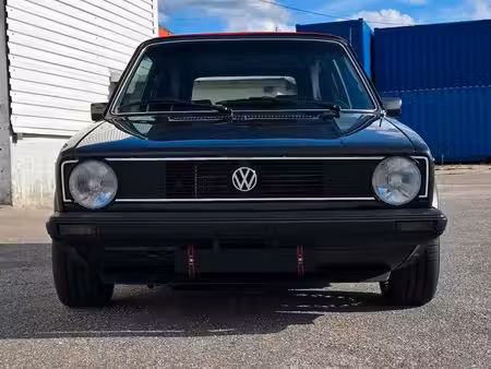 Volkswagen Golf 1.8 90