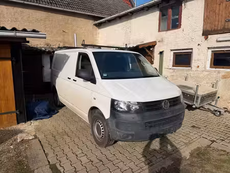 Volkswagen Transporter T5 2.0 TDI 102