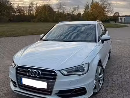 Audi A3 S3 2.0 TFSI 300 quattro