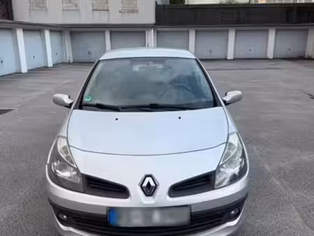 Renault Clio 1.2 75