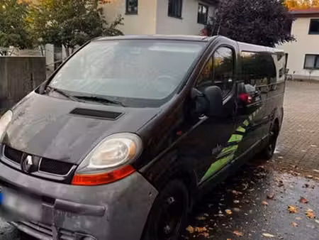 Renault Trafic 1.9 dCi 100