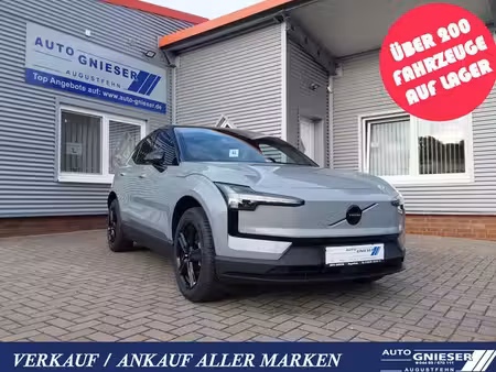Volvo EX30 272 Black Edition