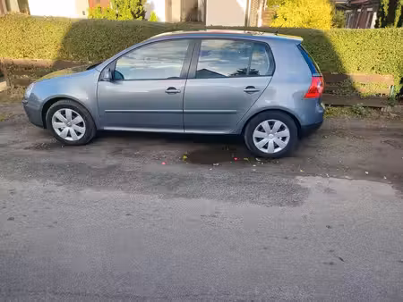 Volkswagen Golf 1.6 102