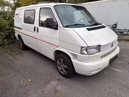 Volkswagen Transporter T4 2.5 TDI 102