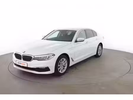 BMW Série 5 530e 2.0 252
