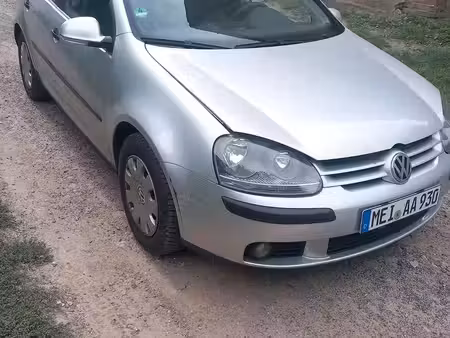 Volkswagen Golf 1.4 75