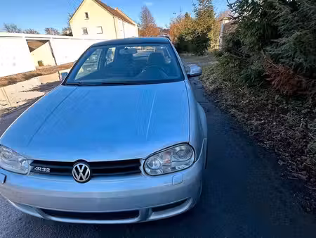 Volkswagen Golf R32 V6 3.2 241 4Motion