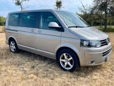 Volkswagen Transporter T5 2.0 TDI 140 Team