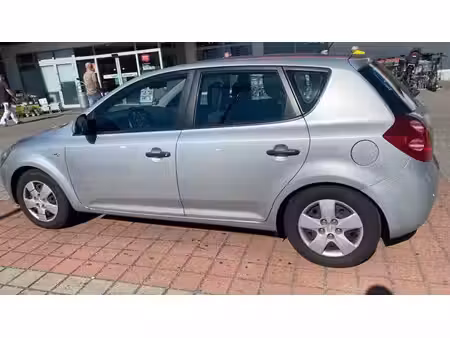 Kia Ceed 1.6 122