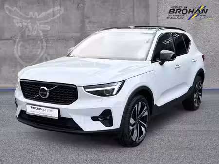 Volvo XC40 B4 2.0 197 Plus
