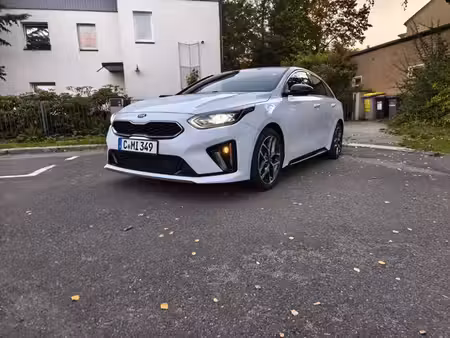 Kia Ceed 1.6 CRDi 136