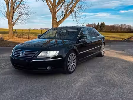 Volkswagen Phaeton V8 4.2 335