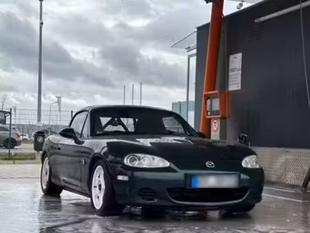 Mazda MX5 1.6 110