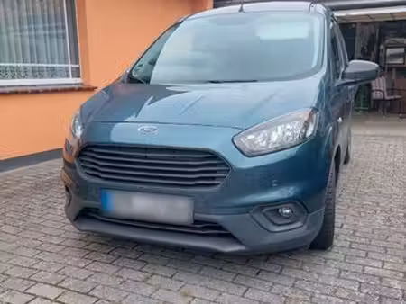 Ford Transit 1.0 102