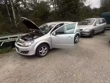 Opel Astra 1.8 125 Cosmo