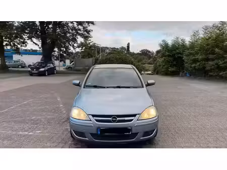 Opel Corsa 1.2 80