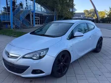 Opel Astra 2.0 CDTI 165 Innovation