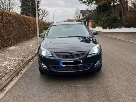 Opel Astra 2.0 165