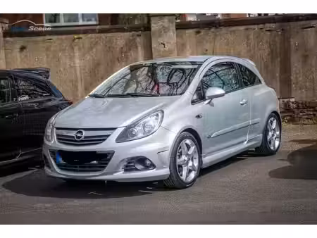 Opel Corsa 1.4 90 OPC Line