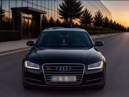 Audi A8 V6 3.0 TFSI 310 quattro