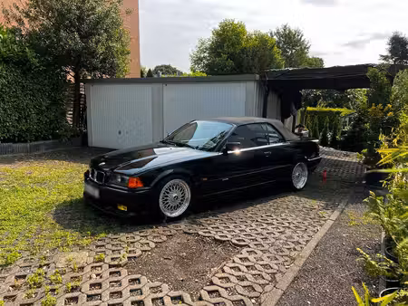 BMW Série 3 325i 2.5 192