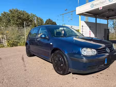Volkswagen Golf 1.4 75