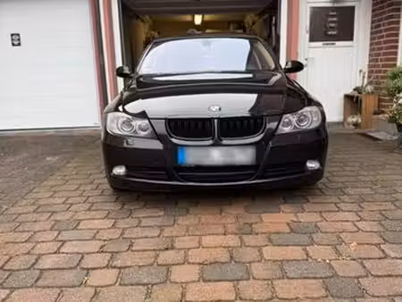BMW Série 3 325i 218