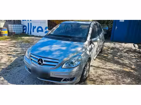 Mercedes-Benz Classe B B 180 2.0 T 193