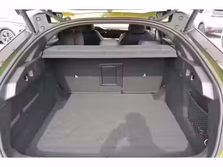 Peugeot 408 1.2 145