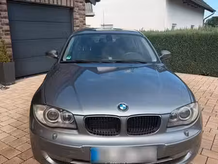 BMW Série 1 118i 2.0 143