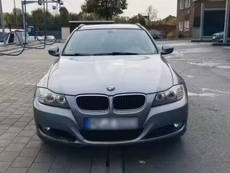 BMW Série 3 318d 2.0 143