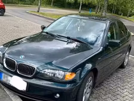 BMW Série 3 318i 2.0 105
