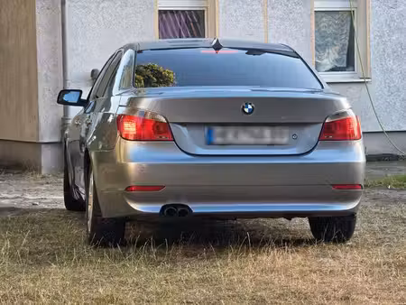 BMW Série 5 520i 2.2 170