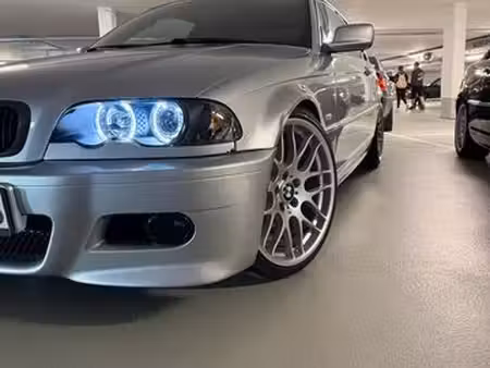 BMW Série 3 320i 2.2 170